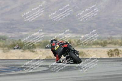 media/Dec-04-2025-Racers Edge (Thu) [[5ebc9f124d]]/2-A Group/5-Session 3 (Turn 14 Backside)/